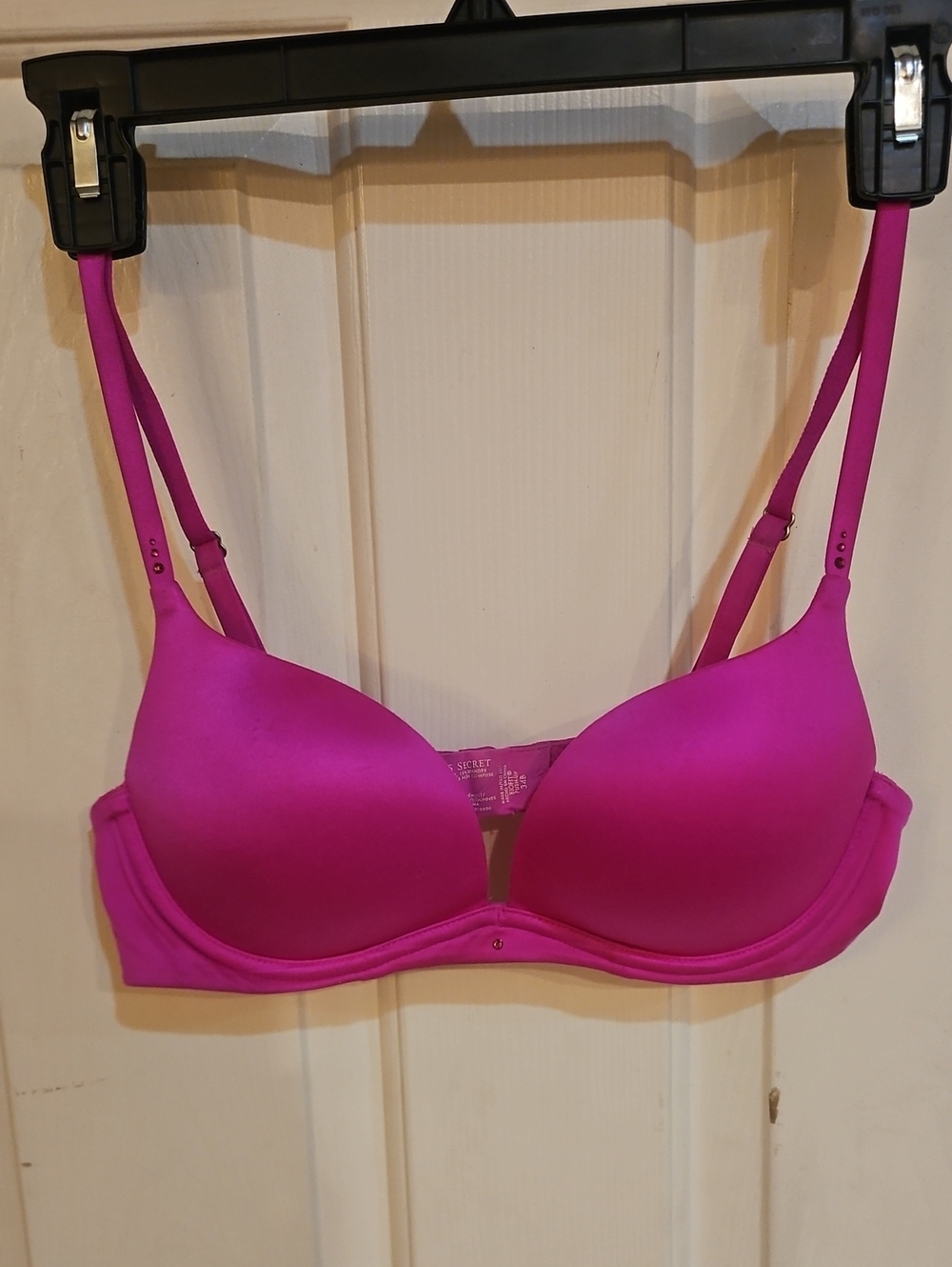 ✨ Vintage Victoria's Secret Biofit 34B Push-Up Bra with Swarovski Crystals ✨